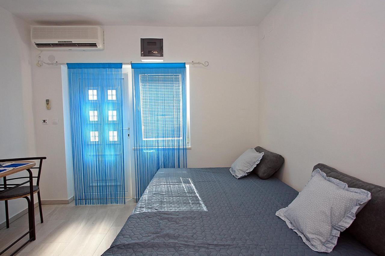 Apartments With Wifi Supetar, Brac - 5665 Eksteriør billede